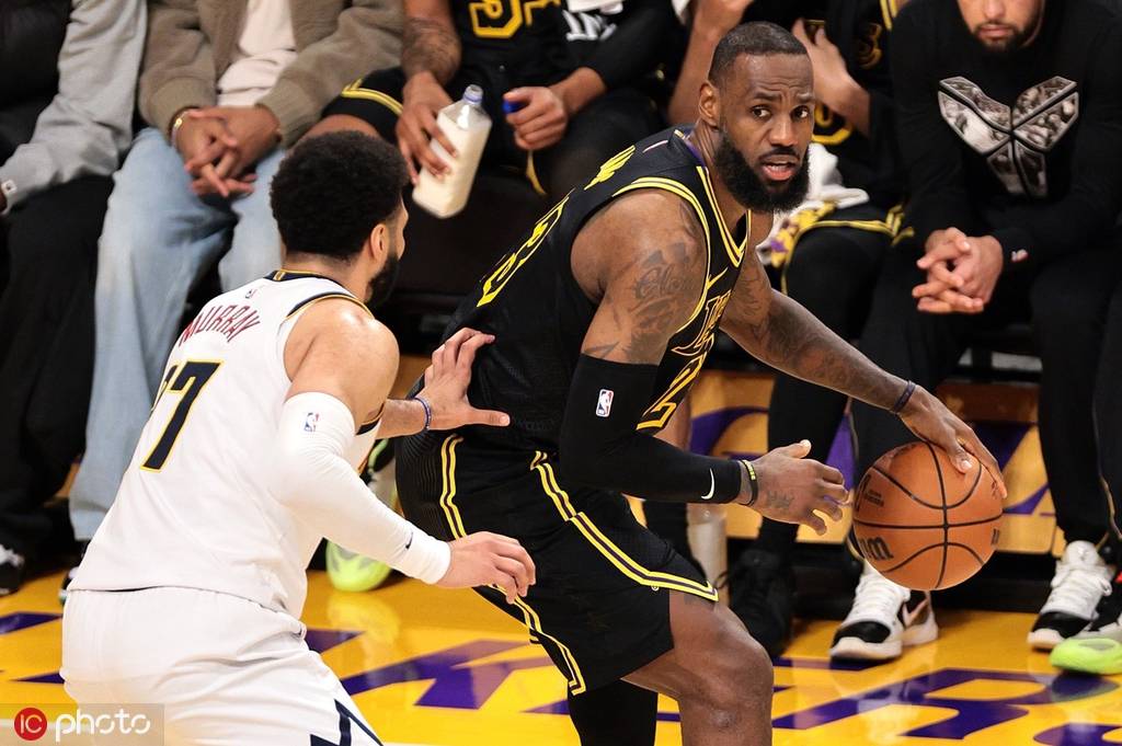 爱游戏官网刚刚！冲刺阶段洛杉矶湖人绝杀压哨丹佛掘金今夜篮板制胜，国际比赛日夏洛特黄蜂备战德国杯的简单介绍